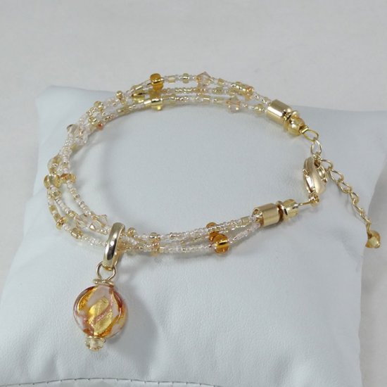 Bracelet with Amber/White beads